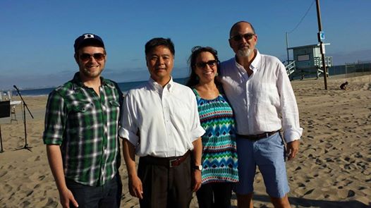 Kehillat_Israel_BBQ_on_Beach.jpg