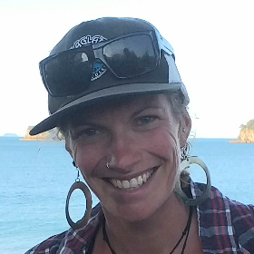 Photo of Anne | Raglan