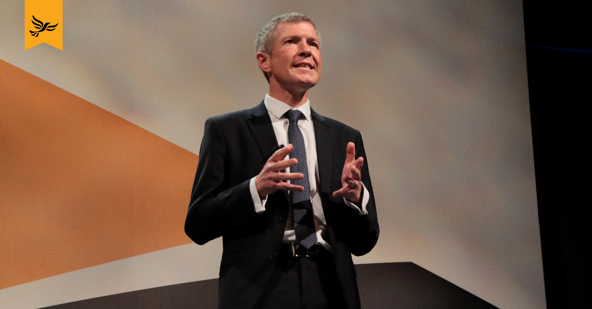 Willie Rennie speaks at Lib Dem conference.