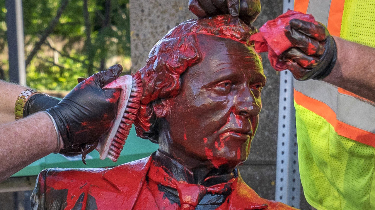 Charlottetown will keep Sir John A. statue “as is” (for now)