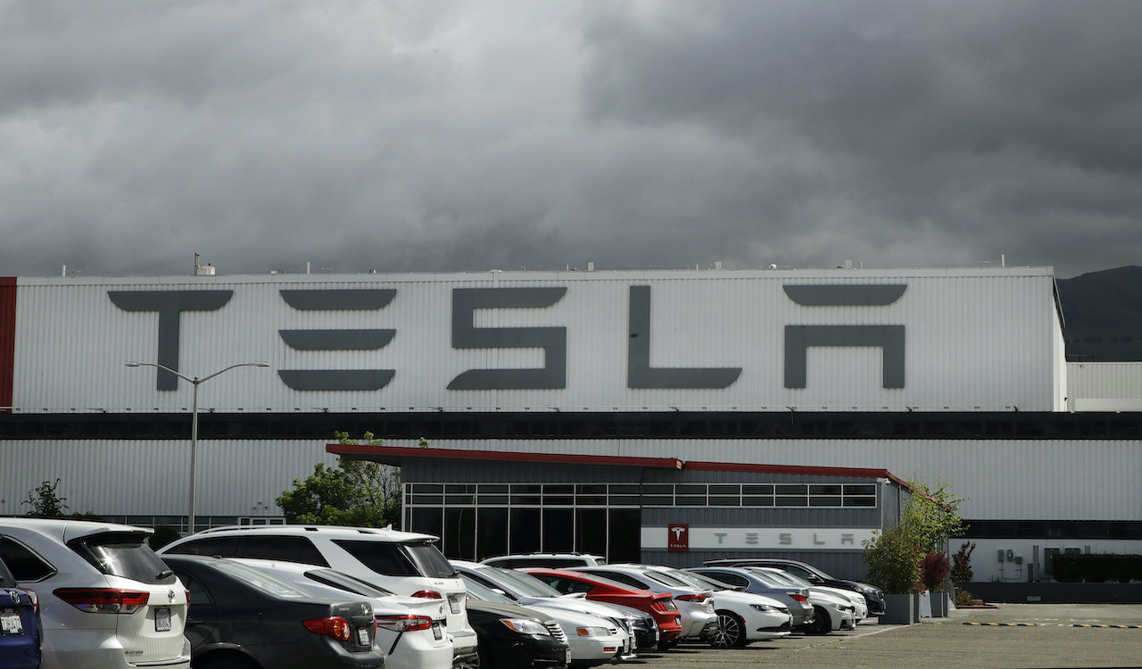 Tesla CEO Elon Musk comes out against lockdowns