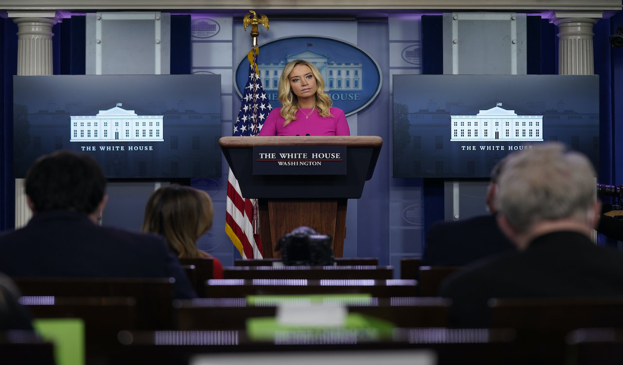 McEnany SLAMS Cuomo on pandemic response, lockdowns