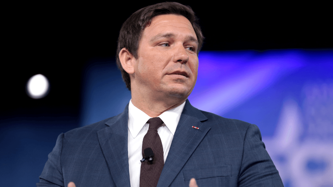 DeSantis to Florida restaurants, service industries: “we’ve got your back”