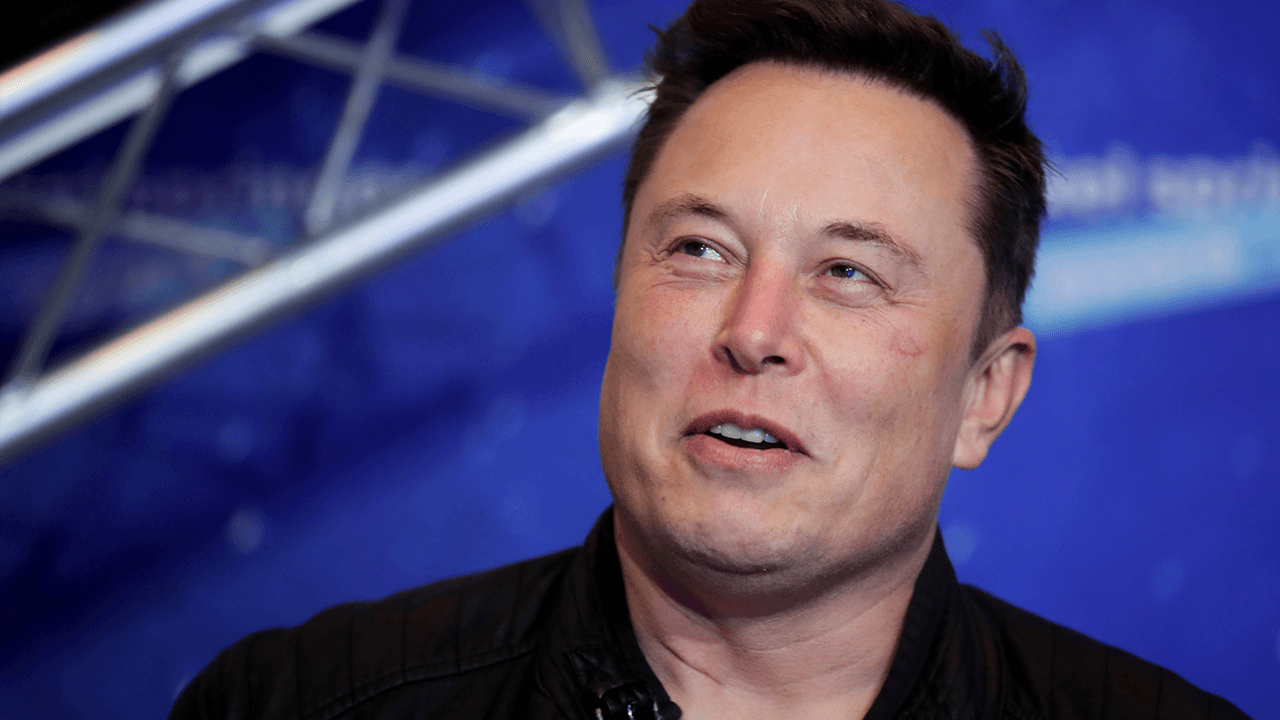 Elon Musk says Bitcoin is on verge of “broad acceptance” by finance world