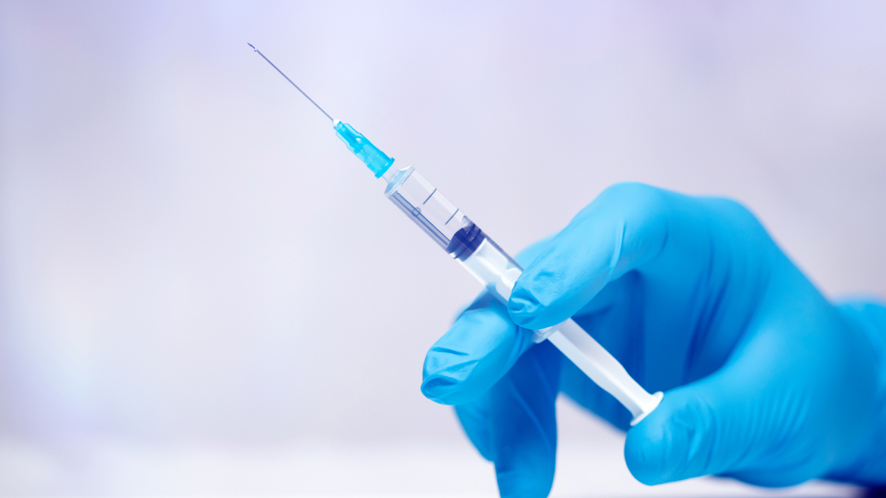 Hajdu chief of staff: We shouldn't say syringes are for vaccinating — say they're for flu season