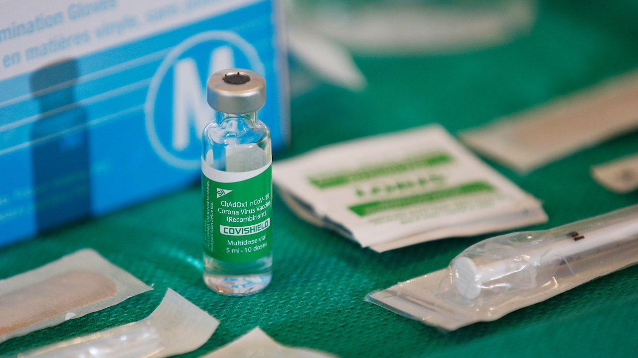 BREAKING: National Advisory Committee on Immunization recommends pause on AstraZeneca vaccinations for people under 55