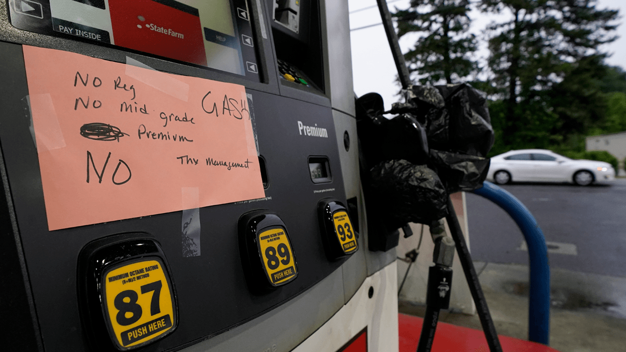 U.S. gas prices rise to highest levels in over 6 years amid ongoing shortage due to pipeline closure
