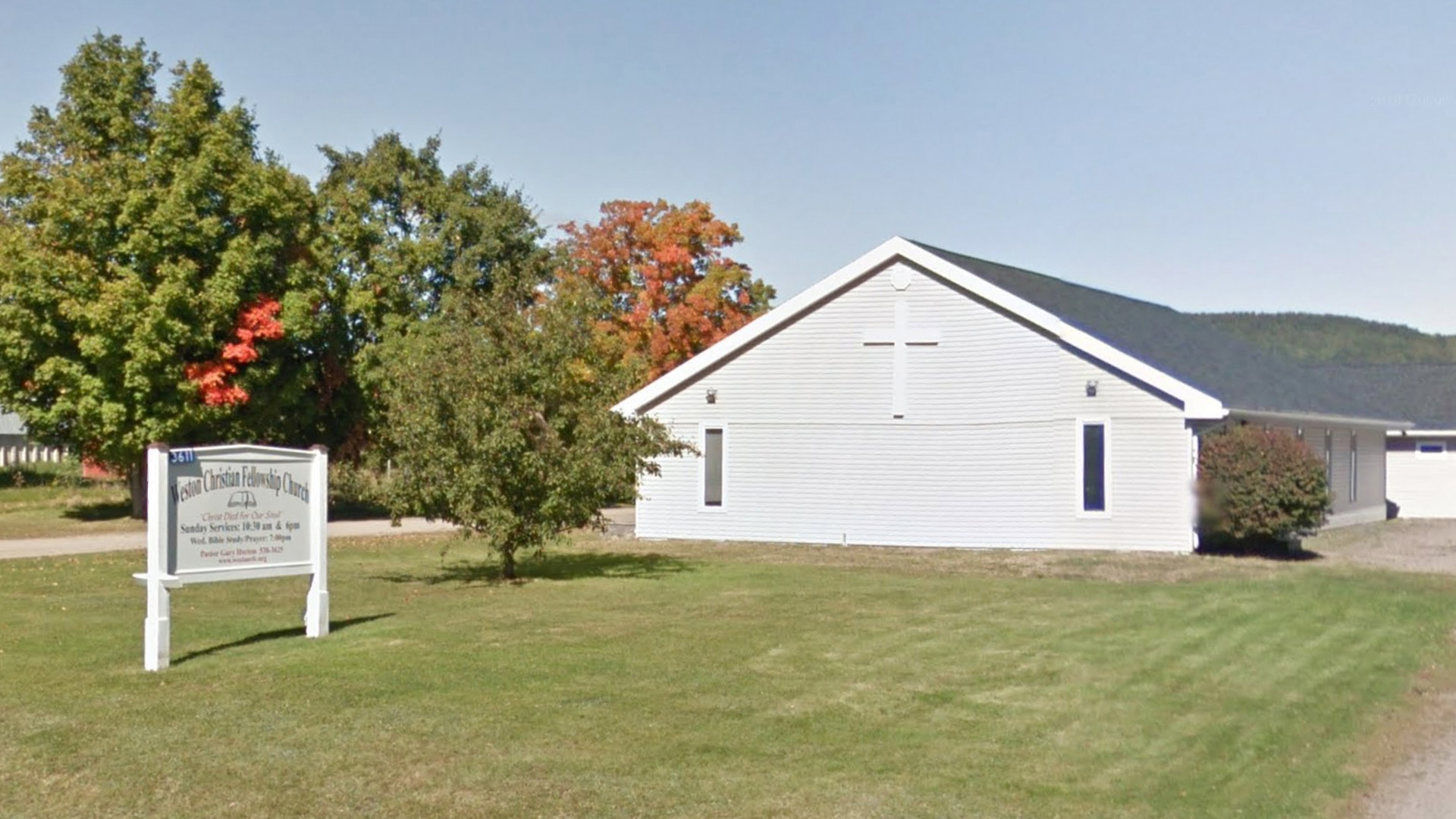 Police in Nova Scotia fine church, attendees for holding Sunday services