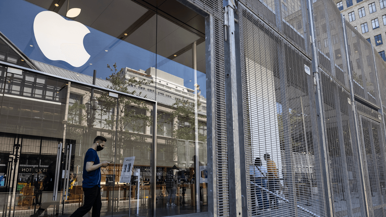 Apple plans to run its own healthcare service using device data, though plans have stalled: report
