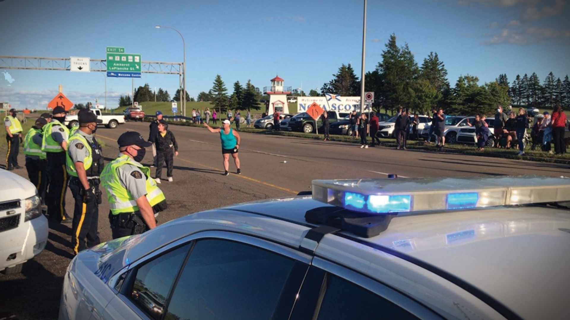 NS/NB border reopens with arrests, MLA who called for highway shutdown kicked from PC caucus