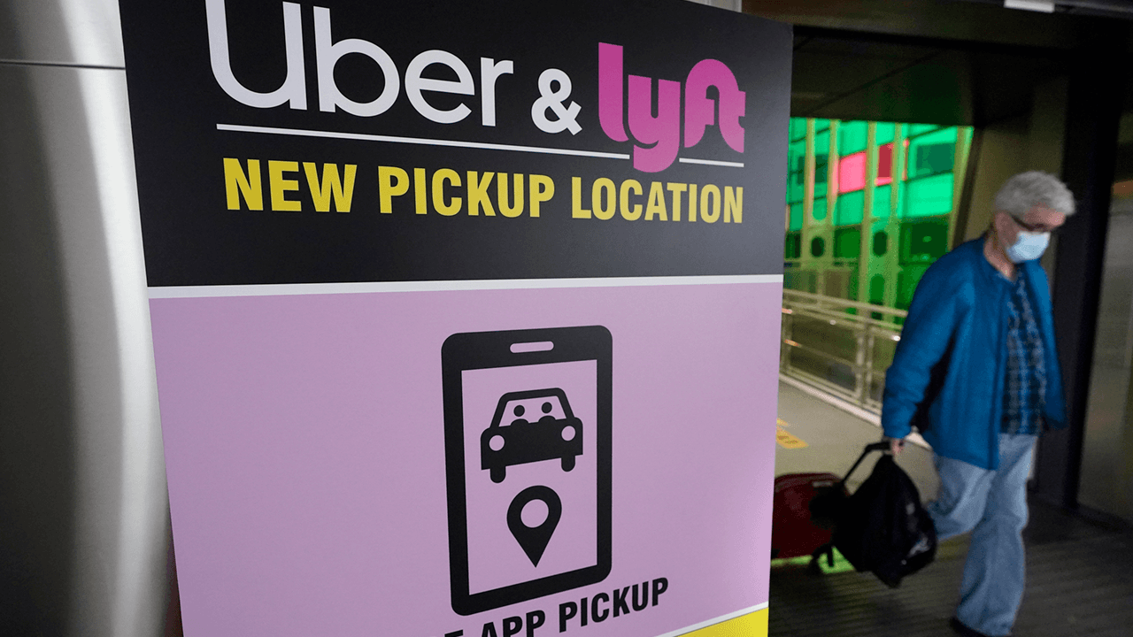 Uber, Lyft partner with AI company putting tablets in rideshares to show ads, track passengers’ facial expressions