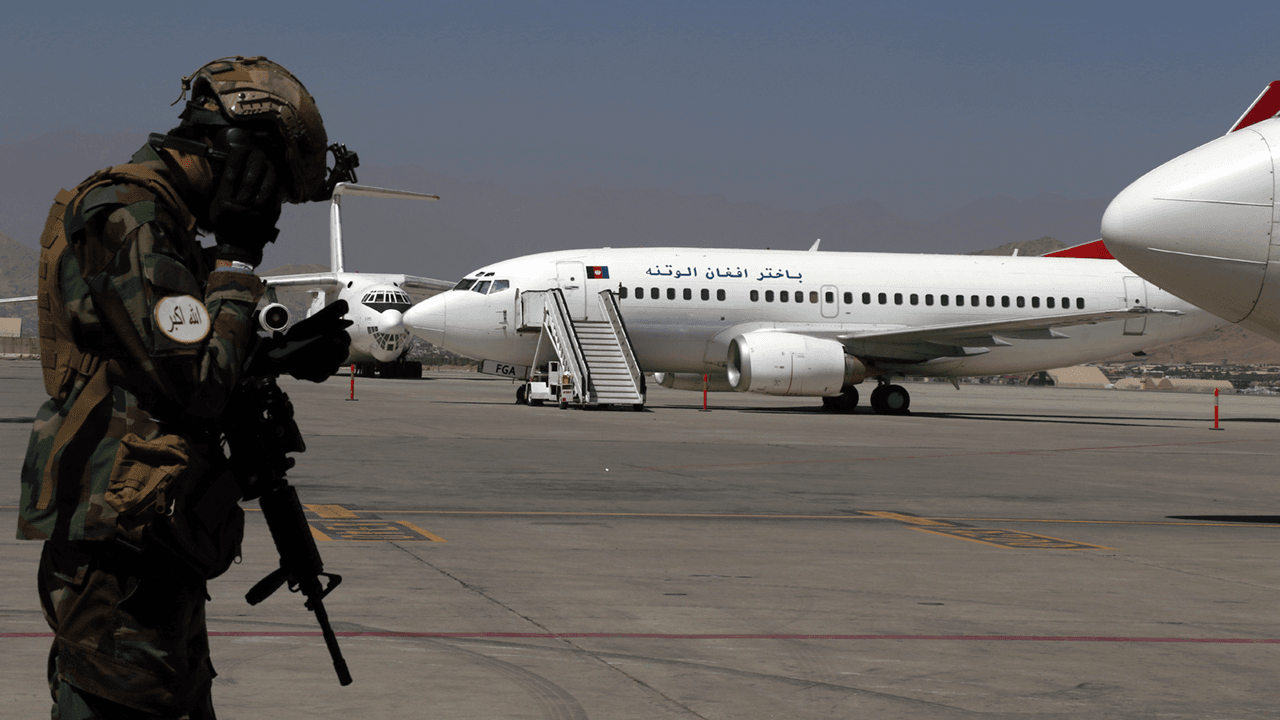 Biden admin blocking private rescue flights of American citizens from Afghanistan: report