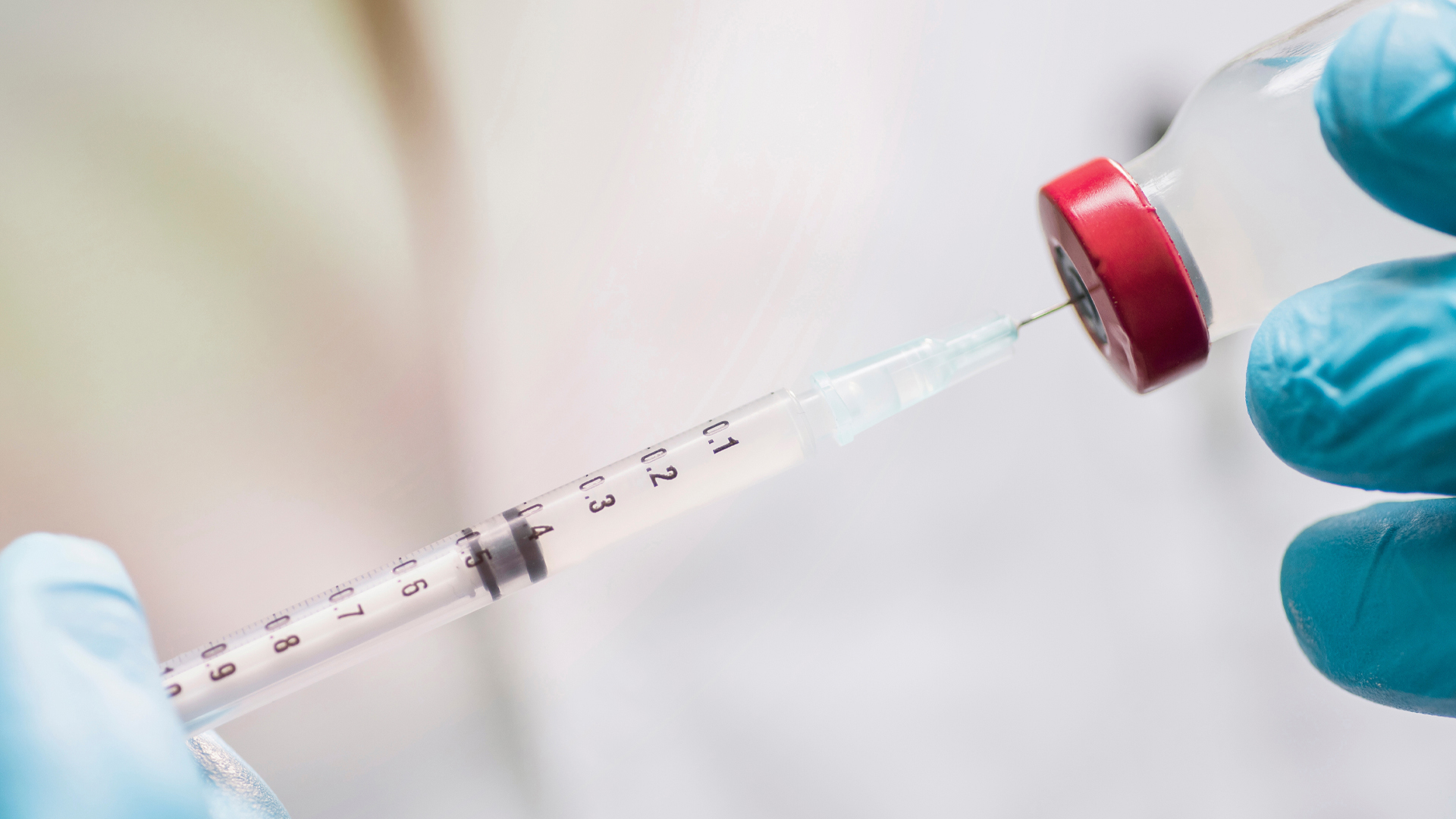 Canadian Blood Services requires employees to be vaccinated only against COVID-19