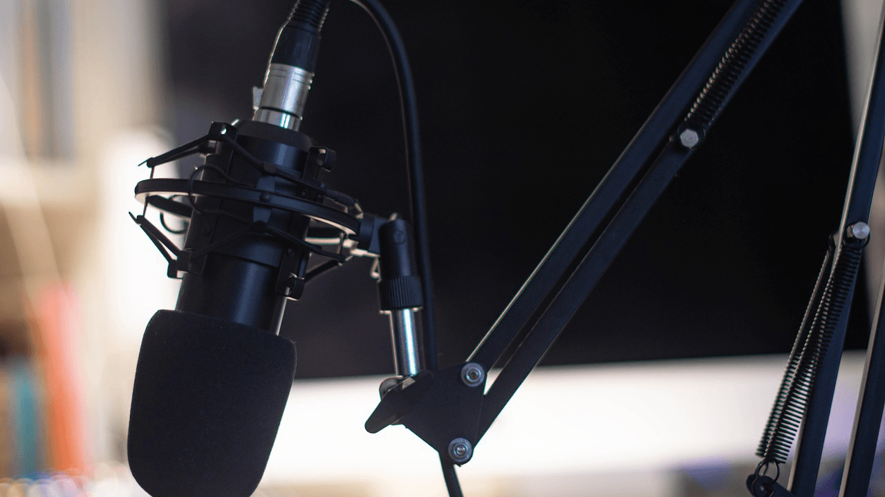 Local Vancouver radio show announces they will soon only play music by vaccinated artists