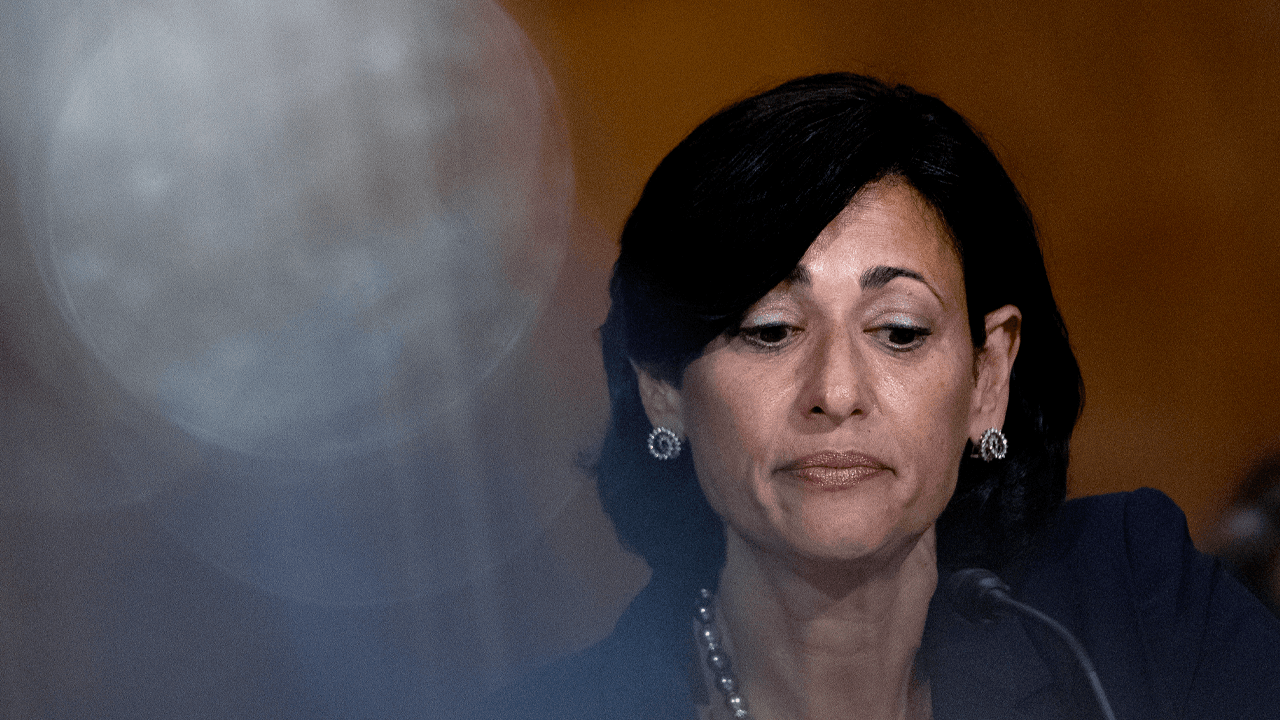 CDC director signs off on COVID booster shot program after overruling advisory panel