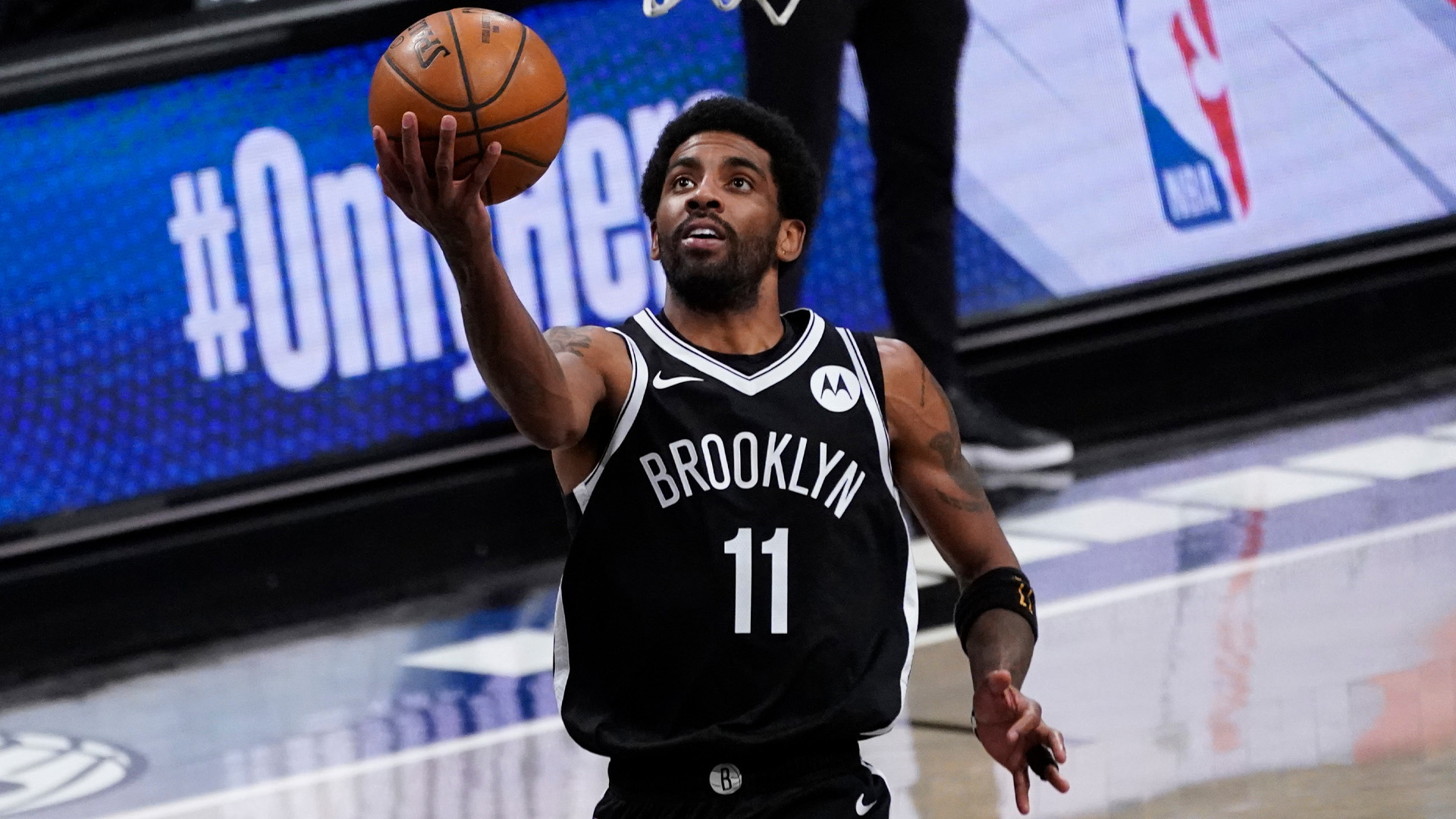 Unvaccinated NBA stars continue to fend off media harassment