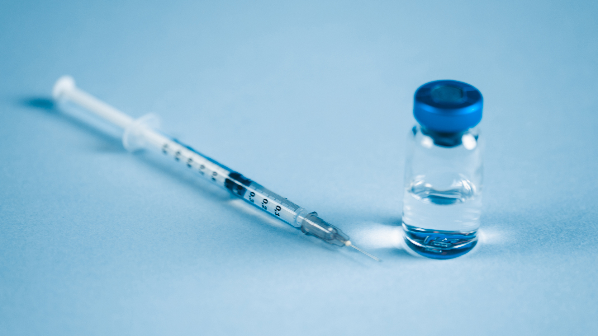 DOCUMENTS: Federal government advised it could force all Canadian workers to get COVID-19 vaccine