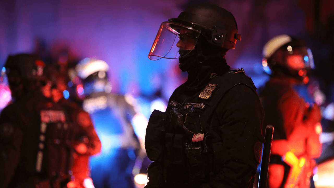 US police forces resigning in record numbers