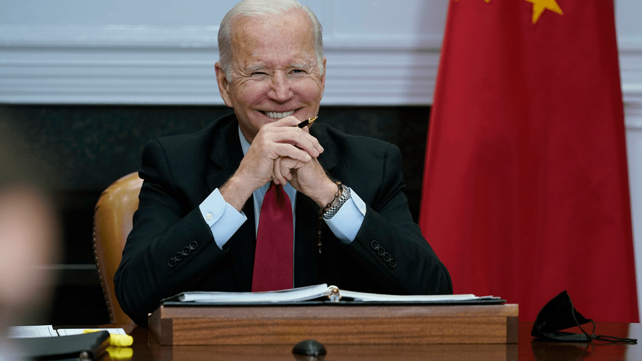 Xi Jinping mocks “old friend” Biden in virtual meeting