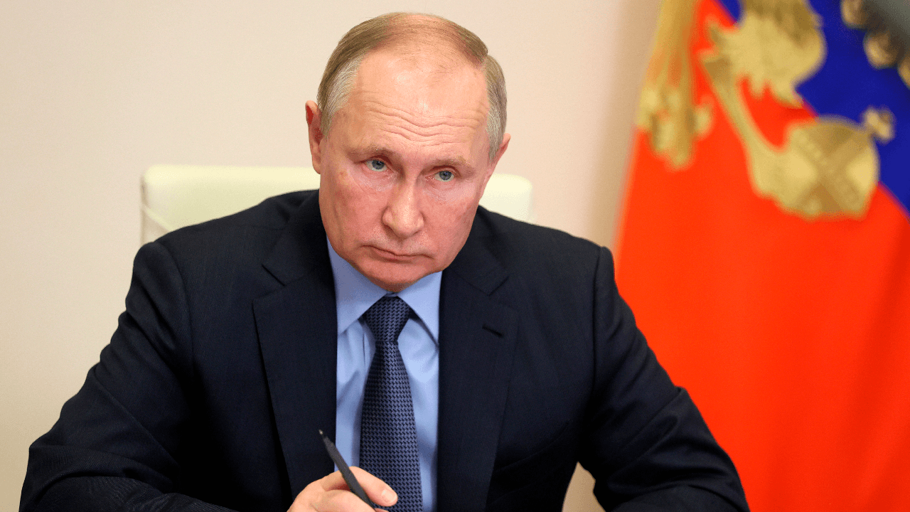 Russia warns US about dangerous incursions into airspace