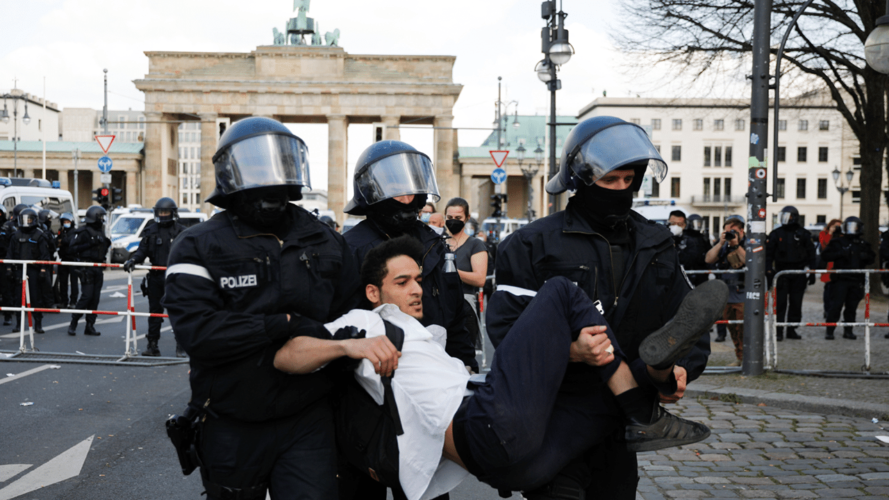Europe goes into lockdown as governments prep for Omicron surge