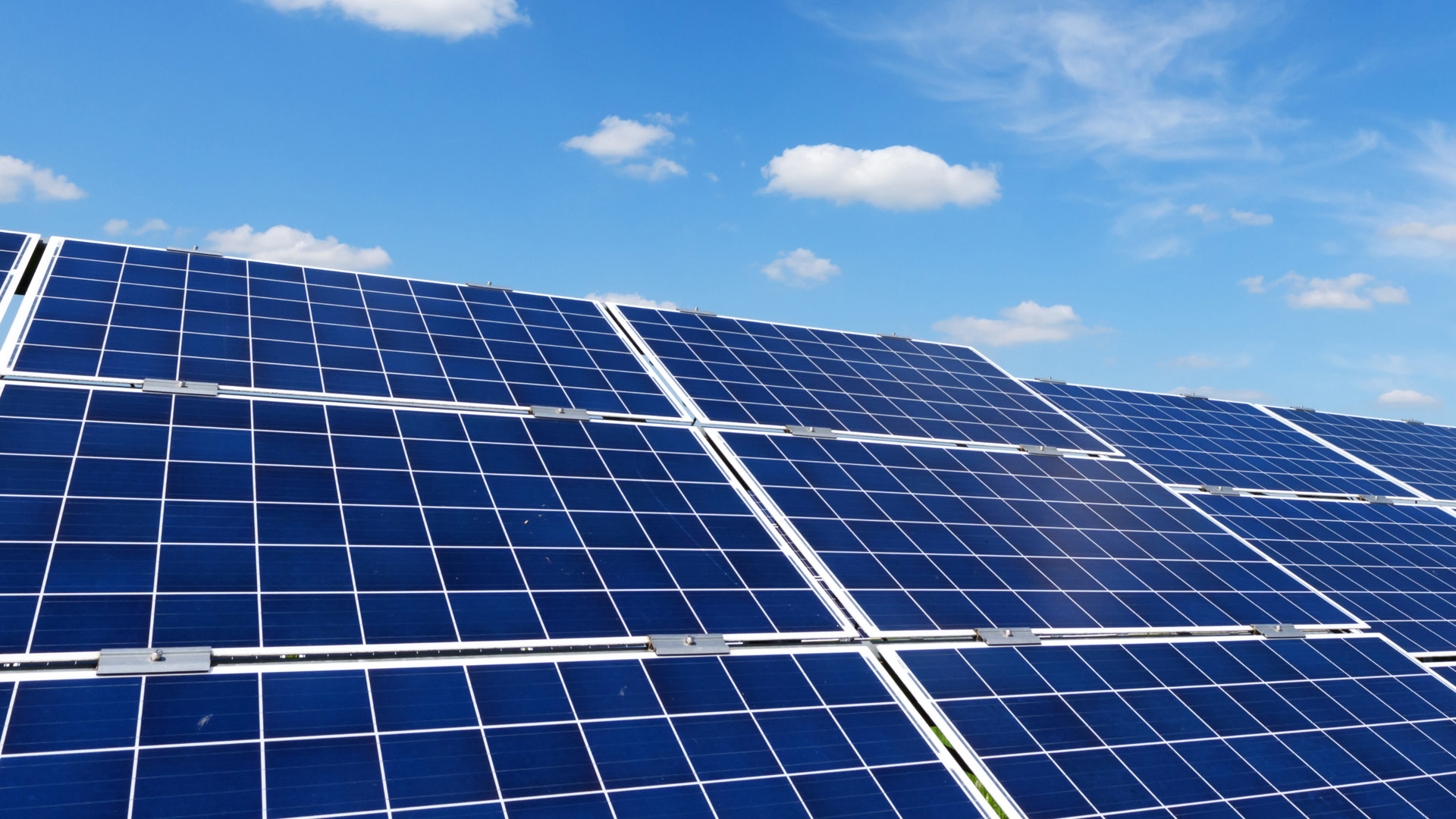 Northern Affairs blew $1.4 million on Arctic solar panels
