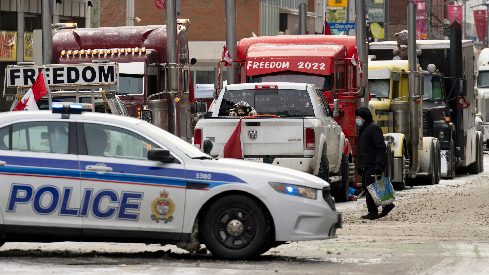 Civil liberties charity concerned about police threats to kettle peaceful protesters in Ottawa