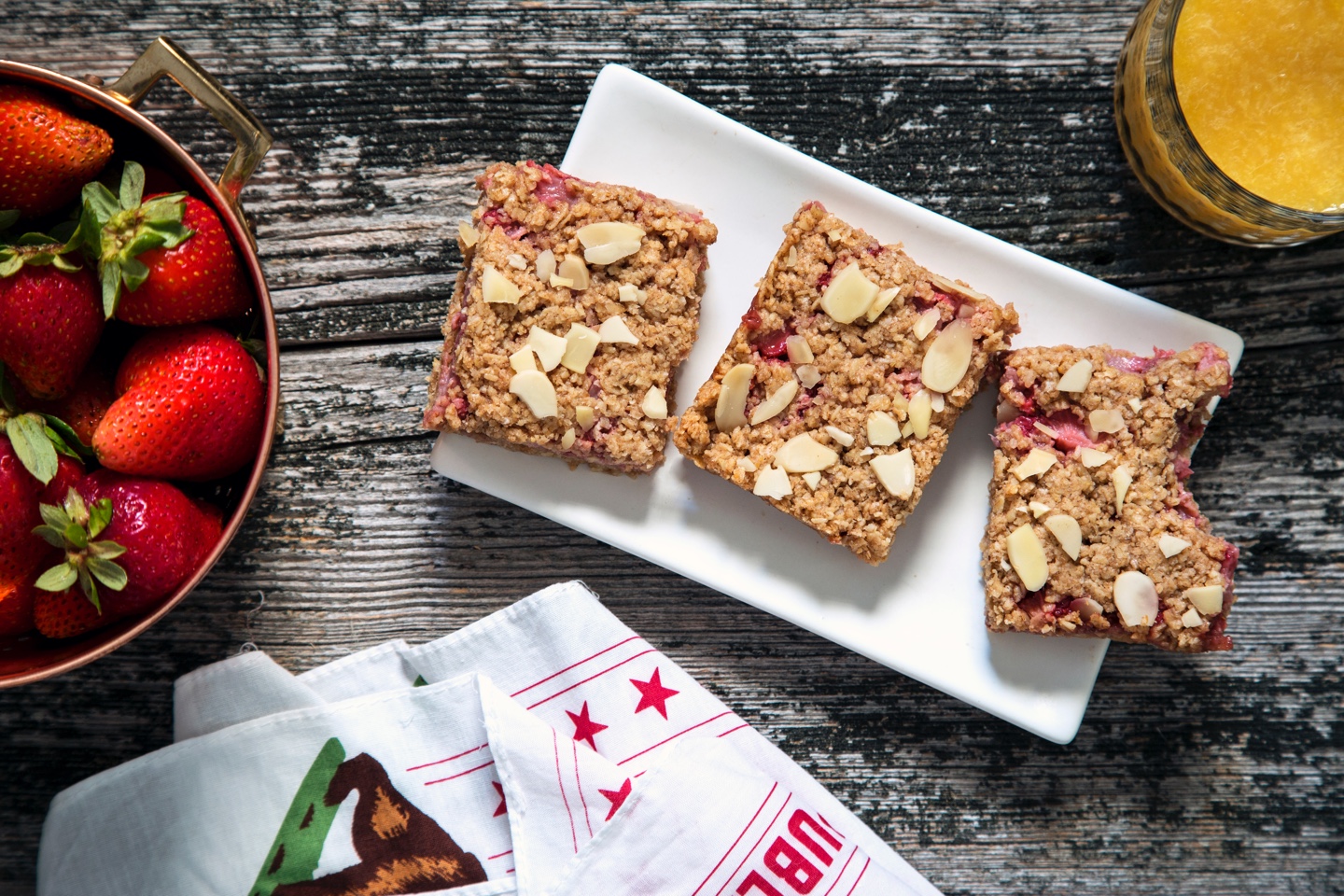 Strawberry Oat Bars Thug Kitchen Strawberry Oat Bars Thug Kitchen