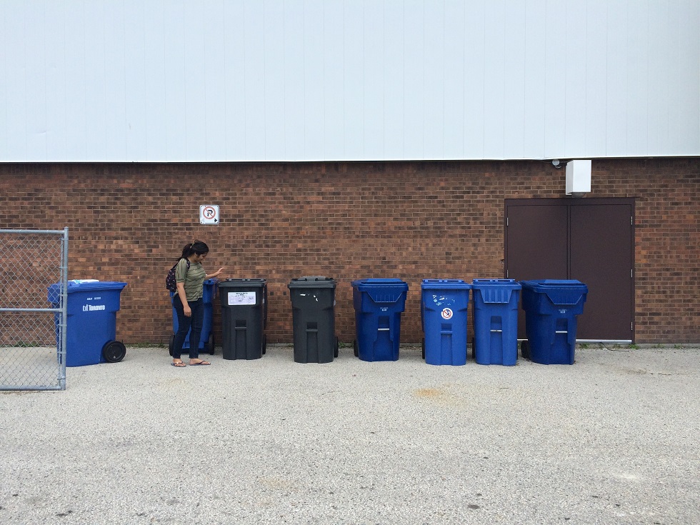 Committee agrees to get their Blue & Green Bins in order Toronto