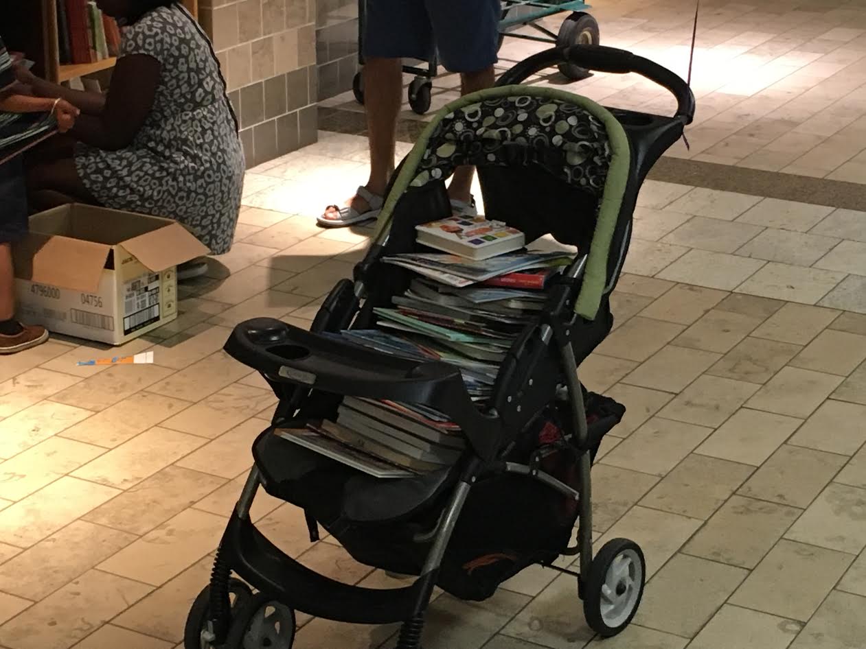 Stroller_full_of_books.jpg