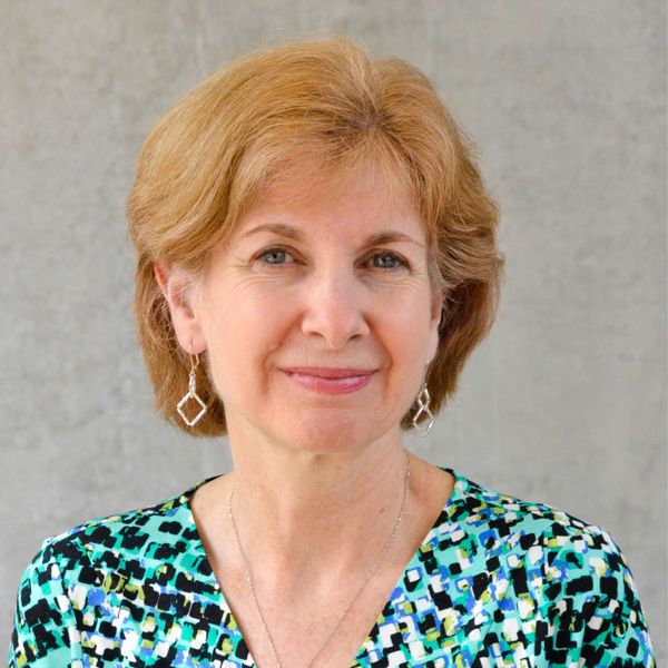 Beth deHamel