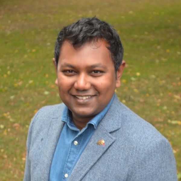Nav Dayanand