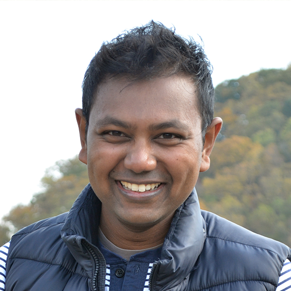 Nav Dayanand