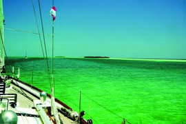 Approaching Glover’s Reef, Belize glovers_reef_belize.jpg