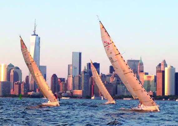 ©Halcyonsailing.com ©Halcyonsailing.com