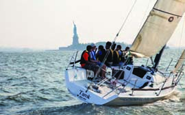 © halcyonsailing.com © halcyonsailing.com