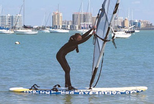 Notice how the lower boom allows me to get the sail a little further away. My angle is as low, as the angle of a boat with a spinnaker. © Stina Sayre Notice how the lower boom allows me to get the sail a little further away. My angle is as low, as the angle of a boat with a spinnaker. © Stina Sayre