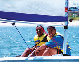 © communityboating.org © communityboating.org