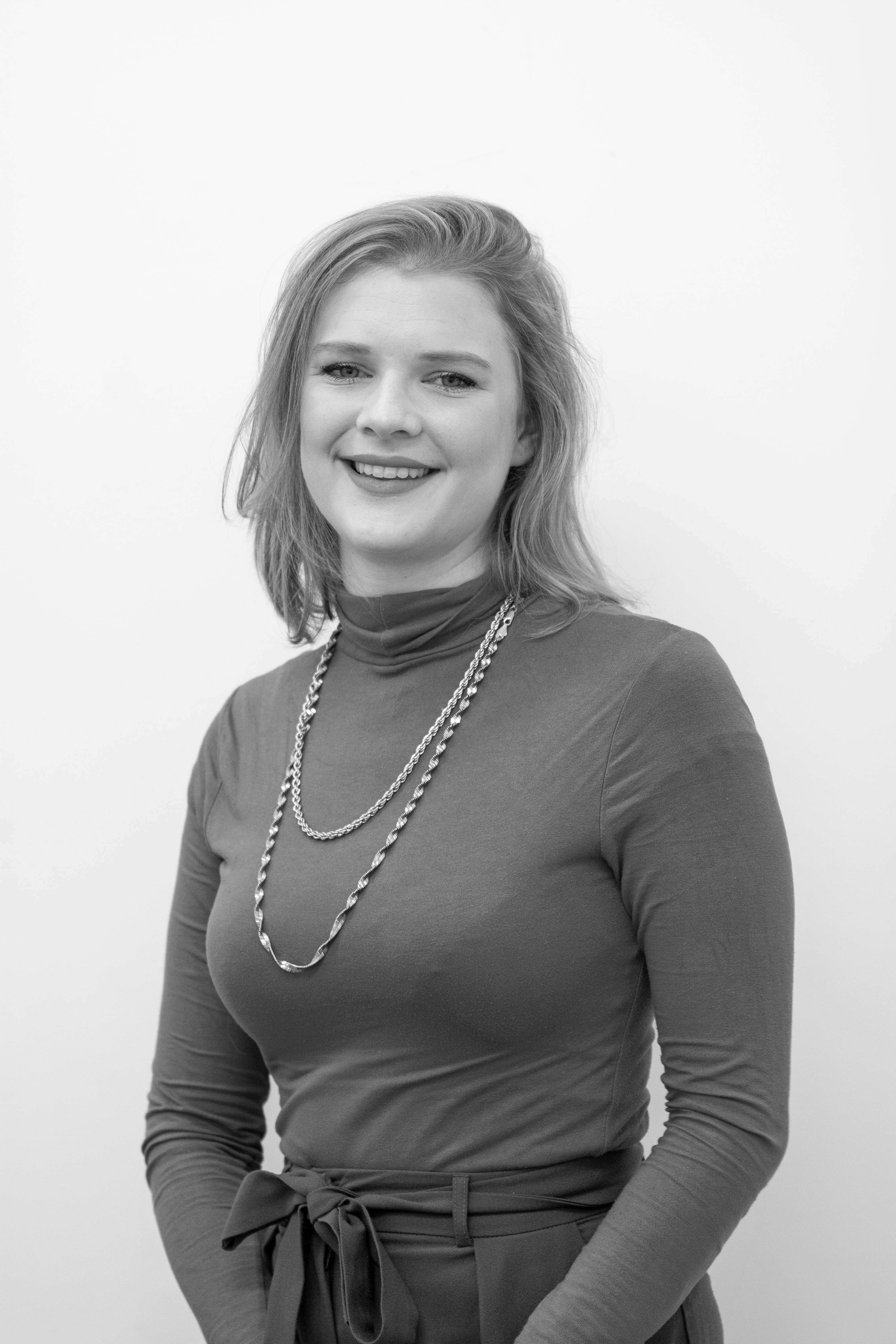 Ellie_Groves.jpg