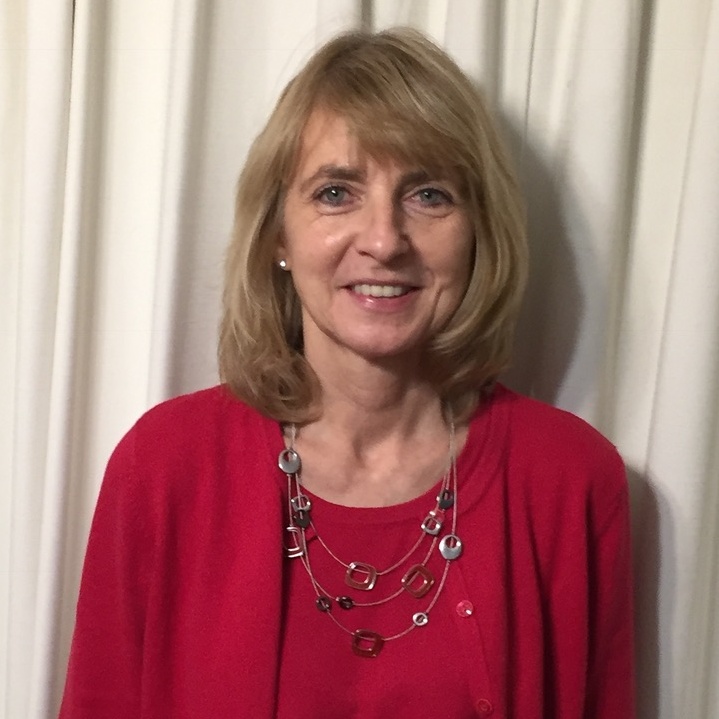 Joan Fishburn headshot